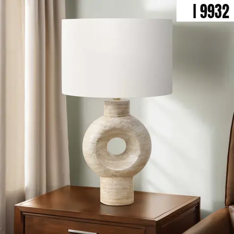 Travara 28" Table Lamp