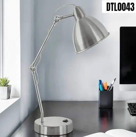 Lyra 17″ USB Desk Lamp